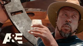 Storage Wars: Ivy Finds Antique Tools for His Bunghole | A&E