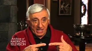 Jamie Farr on Alan Alda and the cast from "M.A.S.H" - EMMYTVLEGENDS.ORG