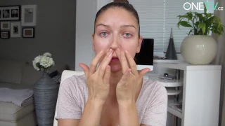 Dámy, věděly jste? 3 věci, které musíte udělat, než si nanesete make-up