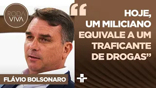 Flávio Bolsonaro aborda sua postura sobre as milícias: "Eu não defendo milícia"