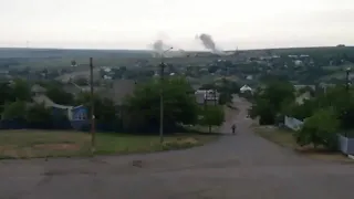 Танк ВСН бьёт прямой наводкой по опорнику ВСУ в Гранитном.