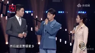 傲日其愣#参加访谈综艺《环球综艺秀》传播民族音乐，演唱《莫合茹》，清唱蒙古族民歌《四岁的海骝马》《父亲的草原母亲的河》。