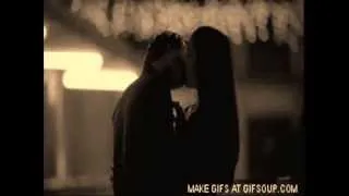 Damon and Elena - Я умираю от любви ( Me muero de amor)