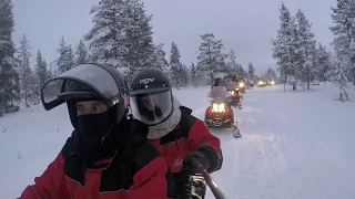 En busca de Papá Noel en Laponia