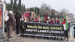 Hundreds of pro-Palestinian protesters march to US consulate in Istanbul