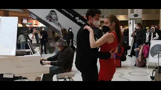 Waltz Flash Mob at a Crowded Mall in Vienna
