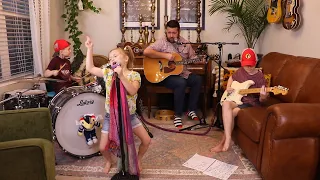 Colt Clark and the Quarantine Kids play "Pretty Woman"