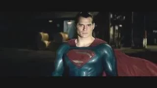 Бой в порту . Супермен угрожает Бэтмену!  Бэтмен против Супермена На заре справедливости! (2016)
