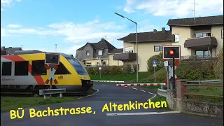 Bahnübergang Altenkirchen/WW | Halbschranke Wechselblinker | level crossing german beschrankter BÜ