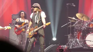 Jeff Beck Feat. Johnny Depp - 1 (Olympia - Paris - July 25th 2022)