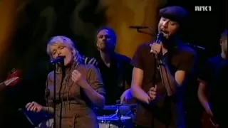 Madrugada & Ane Brun - Lift Me (first live performance, 2005)