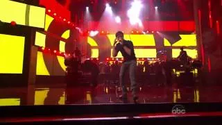 Enrique Iglesias Ft Pitbull - Tonight I like it Live AMA awards