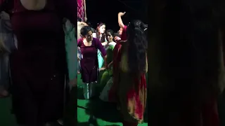 Pahari dance #village wedding video#gaon ki shadi#short #pahari shadi dance #garhwali song #treading