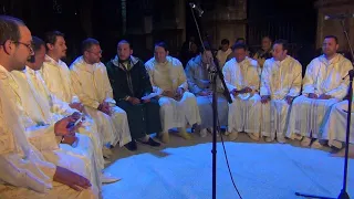 Groupe Chants spirituels de la Tariqa Qadiriyya Boutchiyya à l'honneur à Paris Eglise St Merry