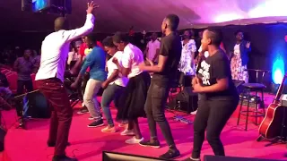Uinuliwe Yesu Performed Live at VCCT-Mbezi Beach at Getfull Charged