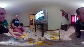 ПАВЛИК ИГРАЕТ В ДЕНДИ в формате 360°