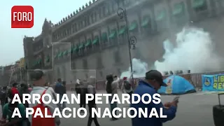 Normalistas de Ayotzinapa lanzan cohetones contra Palacio Nacional - Paralelo 23