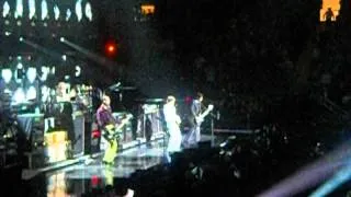 Paul McCartney & Nirvana perform Cut Me Some Slack 12-12-12 Concert for Sandy at MSG
