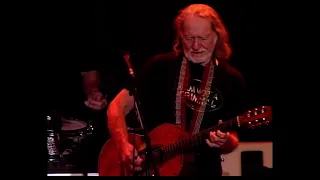 Bloody Mary Monday - Willie Nelson - 2010 (Live at the Greek Theatre)