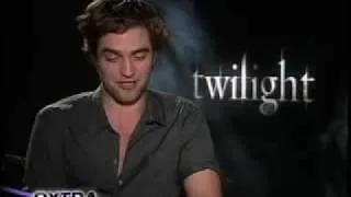 Robert Pattinson Movie,"Fiancee" Hilarious"Extra"