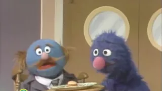 Sesame Street: Grover Serves A Big Burger | Waiter Grover