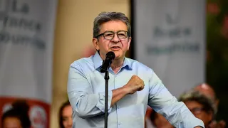 Perquisitions chez Mélenchon qui dénonce une "opération de police politique"