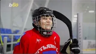 Go Granny, Go! Watch This Great-Grandmother Hit the Ice to Play Hockey at 80 Years Old!