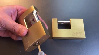 [368] Ace 90mm "Jimmy Proof" Shutter Lock Picked