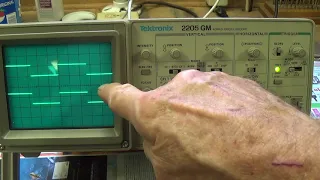 Oscilloscope Basics, Part 2:  Seconds/Division and Triggering