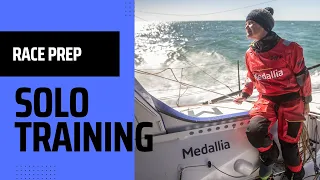 Solo IMOCA training: 24 hours onboard Medallia