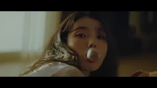 【中字】 IU - 'eight' (Prod &Feat  SUGA of BTS) MV