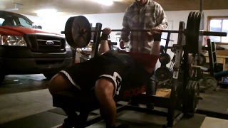 Lexington Plummer: 405 lb x 6 Bench Press w/Red Sling Shot