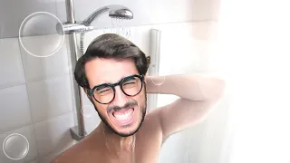 QUALCUNO MI SPIA MENTRE SONO IN DOCCIA! - Shower Simulator