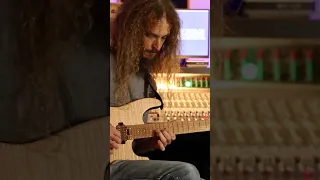 Guthrie Govan - 9/8 Lick