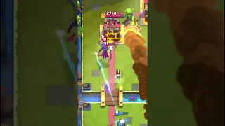NEW PARTY ROCKET IN CLASH ROYALE!