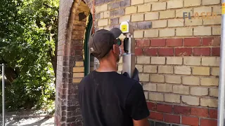 Urząd Morski. Czyszczenie cegły laserem || Maritime Office in Szczecin. Cleaning bricks with a laser