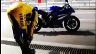 Yamaha YZF R1 2007 [Test by Valentino Rossi]