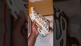 FRIDAY SNEAKER UNBOXING‼️ These are amazing shoes. The new Nike Air Max Plus Drift 🔥