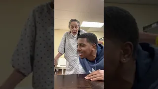 Jamal and Abuelita (Brett Gray and Peggy Blow) sing “My Girl” on the set of On My Block