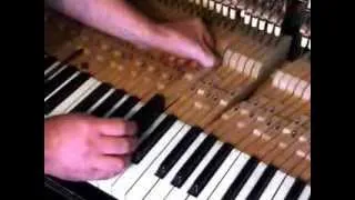 Why does the upright piano key get stuck? How fix it DIY. Клинит клавишу фортепиано.Западает клавиша