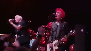 UK Subs - Strangle Hold (De Helling - Utrecht, 13-01-2023)