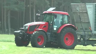 Zetor Crystal 170 HD working side by side with Krone BiG X in Germany