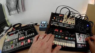 Walking : LoFi House (Electribe EM1 | Volca Drum | FM | Modular | Mix | MS70CDR)