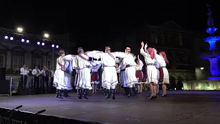 Romanian folk dance: Oas