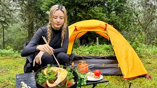 SOLO CAMPING GIRL IN A HIGH MOUNTAIN WITH SATISFIED FOREST SOUND