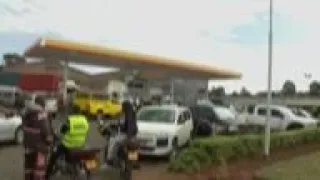 Queue at Kenya petrol station amid shortages