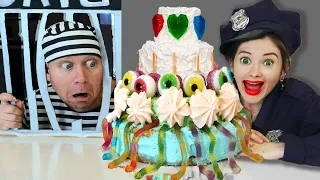 Mukbang Giant Eyeball Jelly Cake 하이유의 대왕 눈알 젤리 케이크 먹방! Escaping from a Candy Jail PelMen