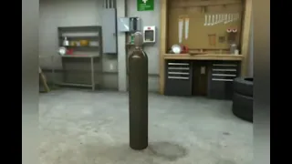 Footage : oxygen cylinder as a Misile Blast accident