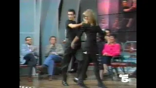 Olivia Newton-John - Dancing to "You're the One that I Want" Italian TV 1992