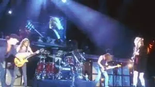 AC/DC - Thunderstruck MALCOLM ISOLATED Live 1996